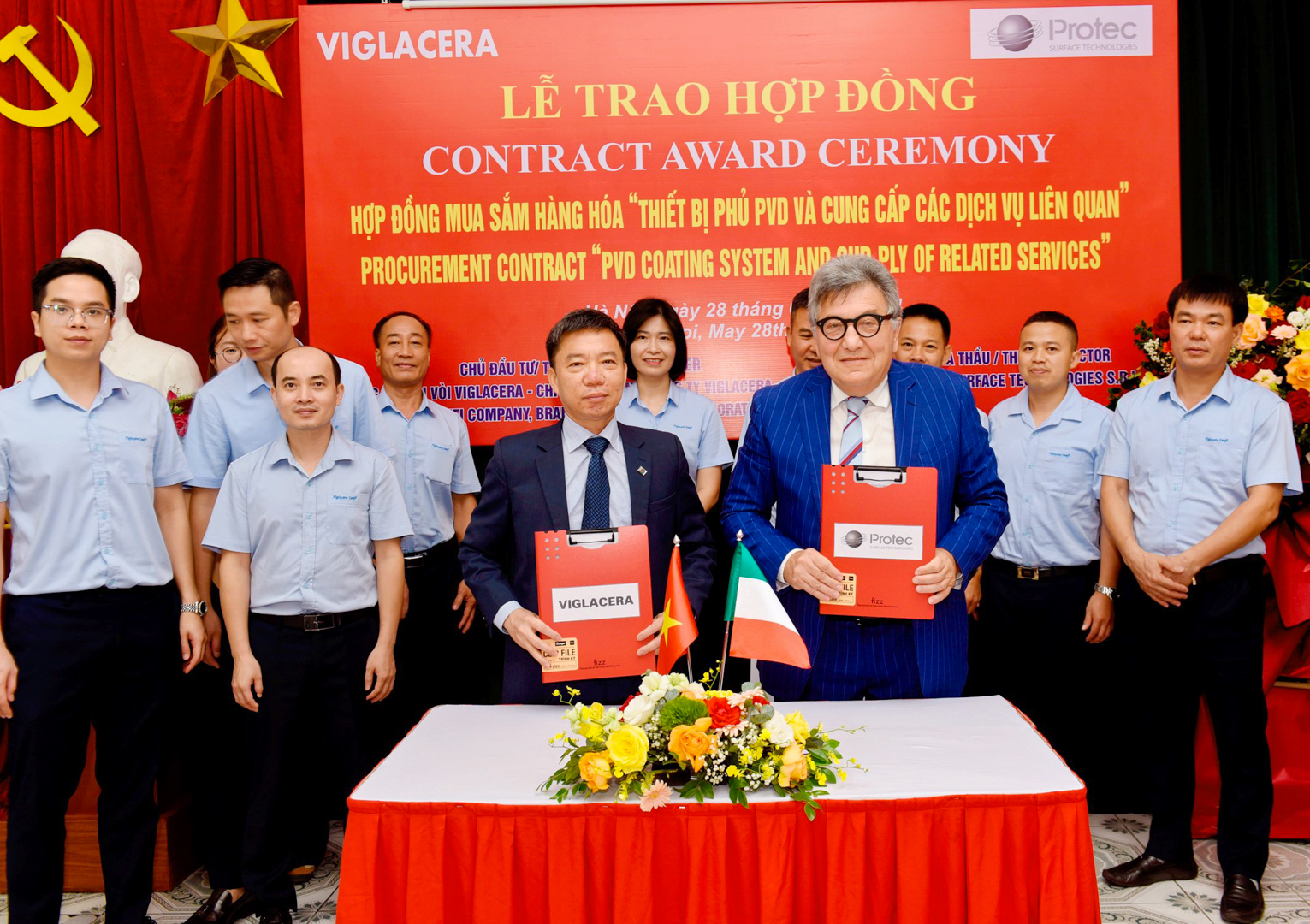 Lễ trao hợp đồng cung cấp thiết bị phủ PVD giữa Công ty Sen vòi Viglacera với Protec Surface Technologies S.r.l